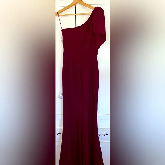 short burgundy homecoming dress Ombreprom New Homecoming Dress Cute Red A Line Tulle Zipper Back Short Party Dress main image 0